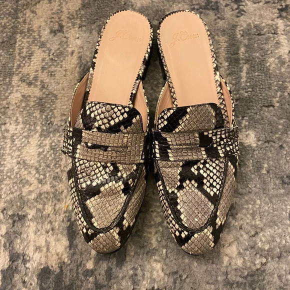 SOLD OUT! J.Crew Academy penny loafer mules in snake-embossed leather, SZ 7. - Picture 3 of 11